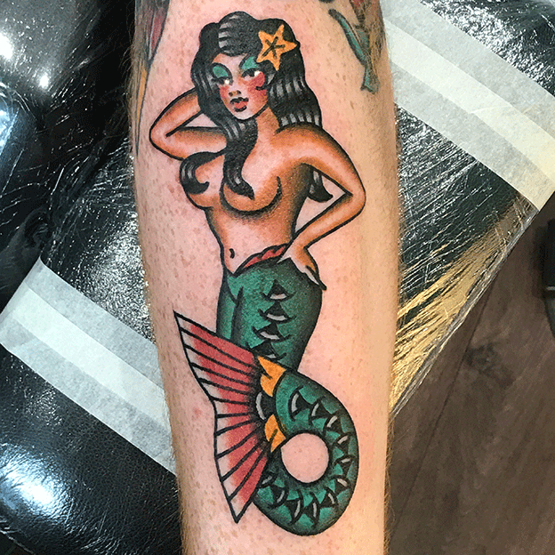 Dead mermaid done by Nick Fabini at Cardinal Tattoo Ft Wayne, IN : r/tattoos